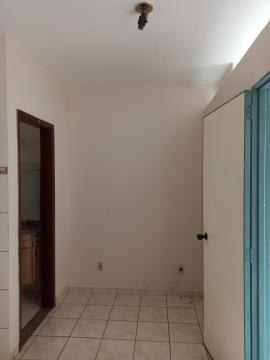 Alugar Apartamentos / Kitchenet em Ribeirão Preto. apenas R$ 800,00