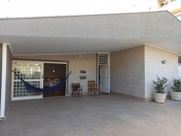 imagem 2 - Casa Térrea na avenida Santa Luzia com 177m², 3 quartos sendo 1 suíte e com armários, 2 banheiros sendo 1 suíte e 1 social e 1 com banheira de hidromassagem imagem 2 - Casa Térrea na avenida Santa Luzia com 177m², 3 quartos sendo 1 suíte e com armários, 2 banheiros sendo 1 suíte e 1 social e 1 com banheira de hidromassagem