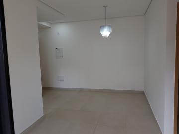 Apto novo no Botânico