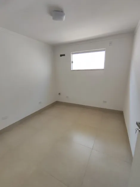 Sala Comercial em condomínio especifico da Área de Saúde ao lado do hospital Ribeirânia e próximo da faculdade UNAERP