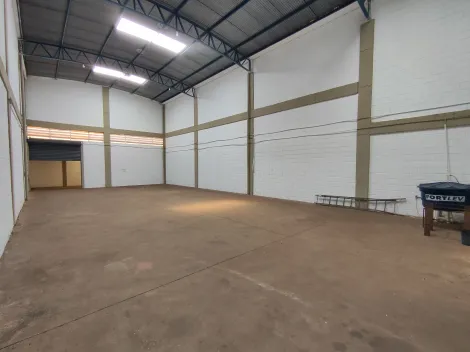 imagem 2 - Salão Comercial entre as avenidas Brasil e Thomaz Alberto Whately com 320m² AC (opção negociável de + 320m² ao lado) sendo salão em vão livre, pé direito de 7,50m, piso usinado para carga pesada imagem 2 - Salão Comercial entre as avenidas Brasil e Thomaz Alberto Whately com 320m² AC (opção negociável de + 320m² ao lado) sendo salão em vão livre, pé direito de 7,50m, piso usinado para carga pesada