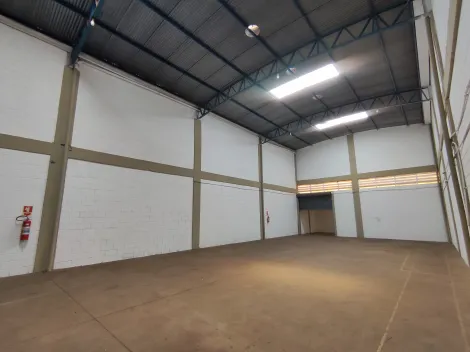 imagem 4 - Salão Comercial entre as avenidas Brasil e Thomaz Alberto Whately com 320m² AC (opção negociável de + 320m² ao lado) sendo salão em vão livre, pé direito de 7,50m, piso usinado para carga pesada imagem 4 - Salão Comercial entre as avenidas Brasil e Thomaz Alberto Whately com 320m² AC (opção negociável de + 320m² ao lado) sendo salão em vão livre, pé direito de 7,50m, piso usinado para carga pesada