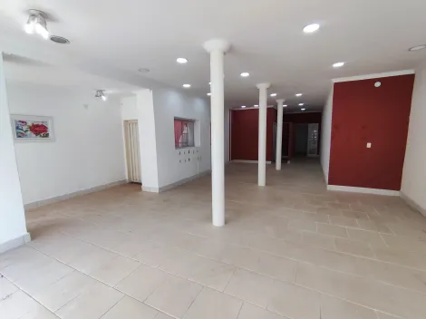 imagem 3 - Salão Comercial com 116m² de área construída em um terreno de 137m², sendo salão, fachada com portas de vidro, portas de enrolar modelo comercial imagem 3 - Salão Comercial com 116m² de área construída em um terreno de 137m², sendo salão, fachada com portas de vidro, portas de enrolar modelo comercial