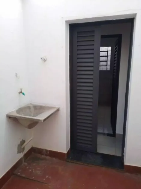 imagem 3 - Casa com 3 quartos, e com 70m² de área construída imagem 3 - Casa com 3 quartos, e com 70m² de área construída