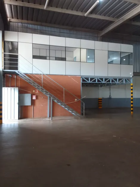 imagem 5 - Galpão, 1100,00 m² de Vão Livre, Área de Manobra, Portinari imagem 5 - Galpão, 1100,00 m² de Vão Livre, Área de Manobra, Portinari