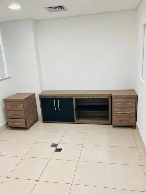 imagem 2 - Sala Comercial Mobiliada e Planejada com 41,57m² no condomínio Centro Profissional Ribeirão Shopping, sendo 2 salas + recepção, com piso, forro, luminárias e ar condicionado imagem 2 - Sala Comercial Mobiliada e Planejada com 41,57m² no condomínio Centro Profissional Ribeirão Shopping, sendo 2 salas + recepção, com piso, forro, luminárias e ar condicionado