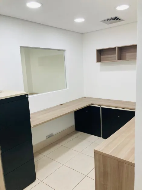 imagem 3 - Sala Comercial Mobiliada e Planejada com 41,57m² no condomínio Centro Profissional Ribeirão Shopping, sendo 2 salas + recepção, com piso, forro, luminárias e ar condicionado imagem 3 - Sala Comercial Mobiliada e Planejada com 41,57m² no condomínio Centro Profissional Ribeirão Shopping, sendo 2 salas + recepção, com piso, forro, luminárias e ar condicionado