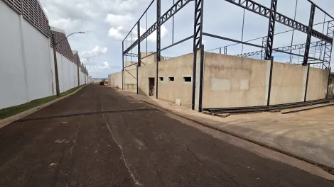 imagem 3 - Galpão Logístico 572,50m² com 2 docas em condomínio no Distrito Industrial de Cravinhos SP, localização estratégica e privilegiada do KM 295 da rodovia Anhanguera e com estrutura moderna e multiuso; imagem 3 - Galpão Logístico 572,50m² com 2 docas em condomínio no Distrito Industrial de Cravinhos SP, localização estratégica e privilegiada do KM 295 da rodovia Anhanguera e com estrutura moderna e multiuso;