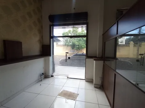 imagem 1 - Amplo Salão comercial para Alugar com  117m² no Centro de Ribeirão Preto imagem 1 - Amplo Salão comercial para Alugar com  117m² no Centro de Ribeirão Preto