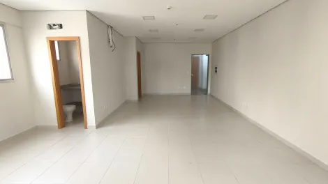 imagem 4 - Sala Comercial com 53m² em vão livre face frente e com 2 banheiros privativos, no Centro Empresarial Jardim Botânico e ao lado do parque Raya; imagem 4 - Sala Comercial com 53m² em vão livre face frente e com 2 banheiros privativos, no Centro Empresarial Jardim Botânico e ao lado do parque Raya;