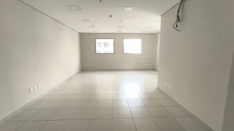 imagem 5 - Sala Comercial com 53m² em vão livre face frente e com 2 banheiros privativos, no Centro Empresarial Jardim Botânico e ao lado do parque Raya; imagem 5 - Sala Comercial com 53m² em vão livre face frente e com 2 banheiros privativos, no Centro Empresarial Jardim Botânico e ao lado do parque Raya;