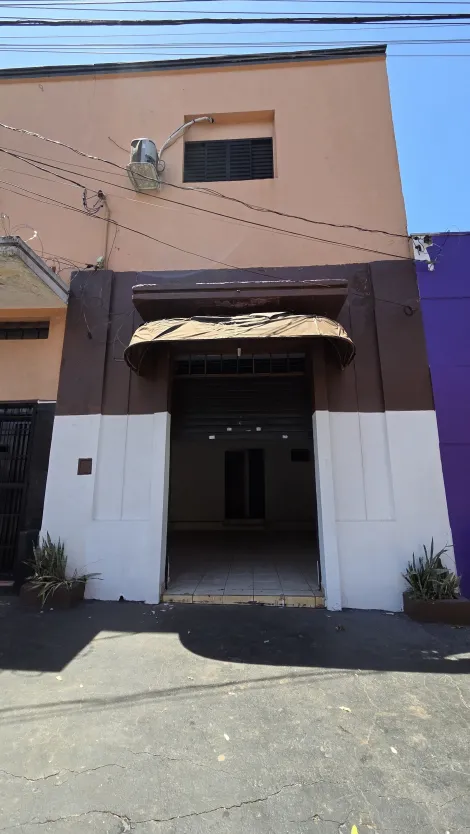 imagem 2 - Salão Comercial aproximadamente 60m² sendo área principal em vão livre e com porta de aço modelo comercial de enrolar, ao lado da Rua Capitão Salomão e faculdade Moura Lacerda; imagem 2 - Salão Comercial aproximadamente 60m² sendo área principal em vão livre e com porta de aço modelo comercial de enrolar, ao lado da Rua Capitão Salomão e faculdade Moura Lacerda;