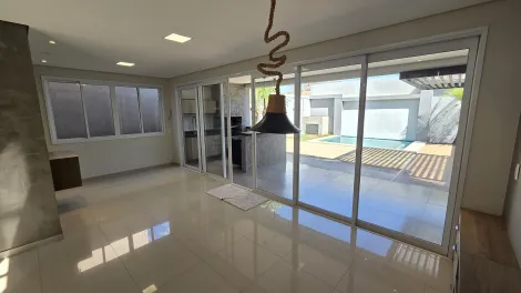 imagem 4 - Casa Sobrado em Condomínio com 174m² sendo 3 quartos suítes completos em armários e 2 com ares condicionados, ao lado do colégio Concept e próximo do hospital Unimed, Shoppings Iguatemi e Ribeirão; imagem 4 - Casa Sobrado em Condomínio com 174m² sendo 3 quartos suítes completos em armários e 2 com ares condicionados, ao lado do colégio Concept e próximo do hospital Unimed, Shoppings Iguatemi e Ribeirão;