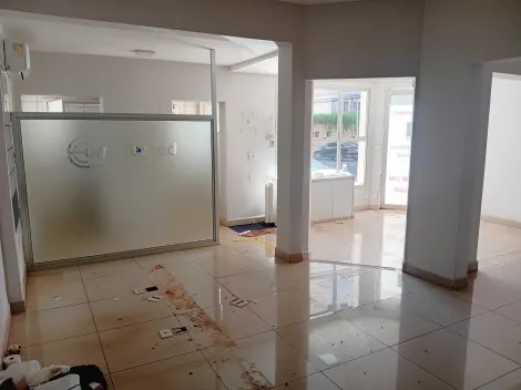 imagem 5 - Imóvel Comercial, 13 Salas, 435 m², 04 Vagas Estacionamento Frontal, Centro imagem 5 - Imóvel Comercial, 13 Salas, 435 m², 04 Vagas Estacionamento Frontal, Centro