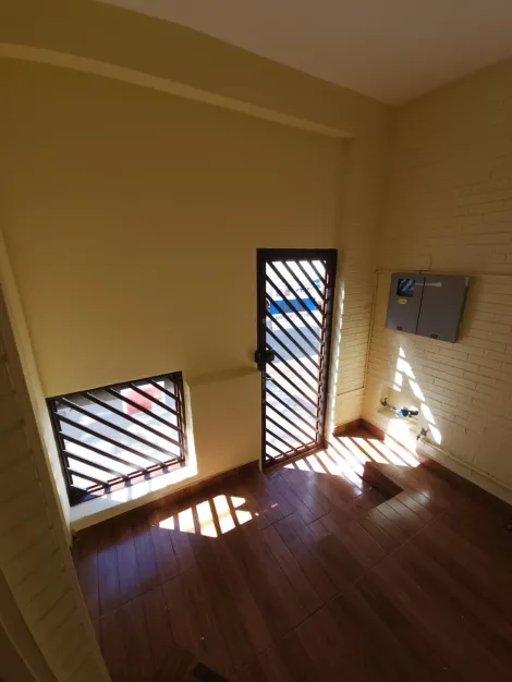 imagem 3 - Casa Sobrado para Locação, Comercial ou Residencial, 03 Quartos Sendo 01 Suíte, 133 m², Centro imagem 3 - Casa Sobrado para Locação, Comercial ou Residencial, 03 Quartos Sendo 01 Suíte, 133 m², Centro