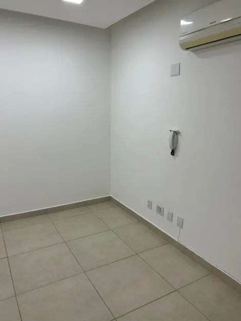 imagem 2 - Sala comercial de 15m² com recepção na Ribeirania imagem 2 - Sala comercial de 15m² com recepção na Ribeirania