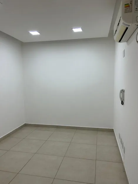 imagem 3 - Sala comercial de 15m² com recepção na Ribeirania imagem 3 - Sala comercial de 15m² com recepção na Ribeirania