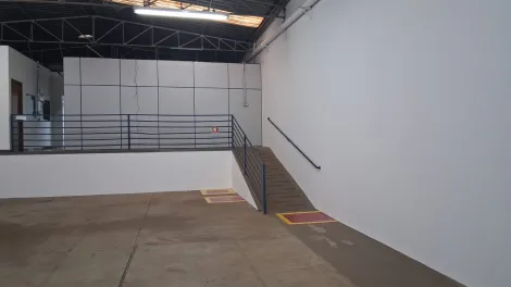 imagem 2 - Salão com 2 salas e 5 vagas de 396m² para locação no Palmares imagem 2 - Salão com 2 salas e 5 vagas de 396m² para locação no Palmares