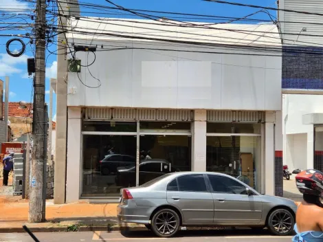 imagem 1 - Salão Comercial com 300m² sendo área principal em vão livre e fachada com vitrine, na avenida Da Saudade; imagem 1 - Salão Comercial com 300m² sendo área principal em vão livre e fachada com vitrine, na avenida Da Saudade;