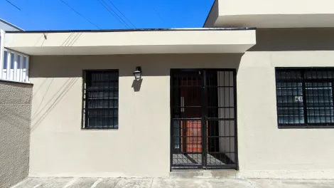 imagem 3 - Casa Comercial Térrea 173m² com 3 quartos sendo 1 suíte e com armários, na Rua Camilo De Mattos; imagem 3 - Casa Comercial Térrea 173m² com 3 quartos sendo 1 suíte e com armários, na Rua Camilo De Mattos;