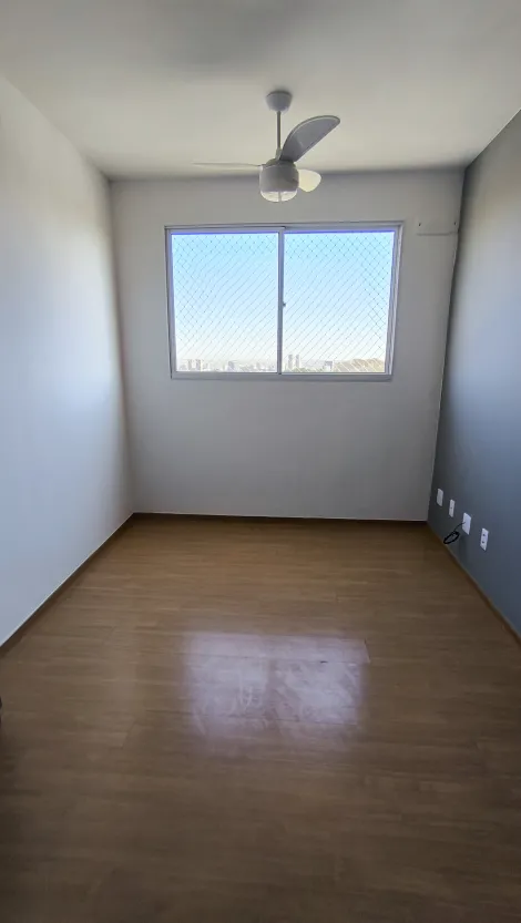 imagem 2 - Apartamento 44m² com 2 quartos com ventiladores de teto, no alto do Guaporé ao lado do supermercado Jaú Service; imagem 2 - Apartamento 44m² com 2 quartos com ventiladores de teto, no alto do Guaporé ao lado do supermercado Jaú Service;