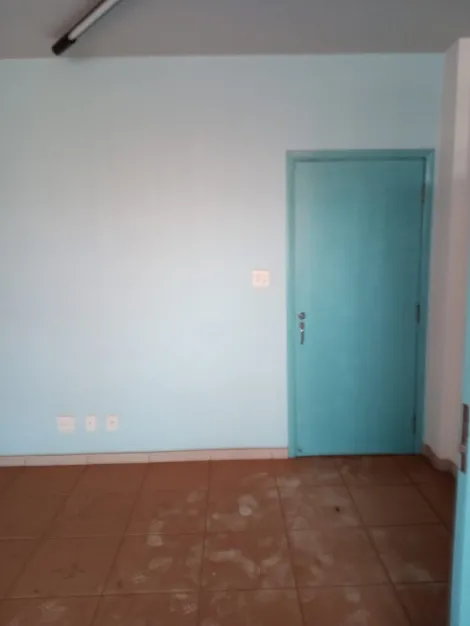 imagem 2 - Sala Comercial, Banheiro Privativo, 44 m², Centro imagem 2 - Sala Comercial, Banheiro Privativo, 44 m², Centro