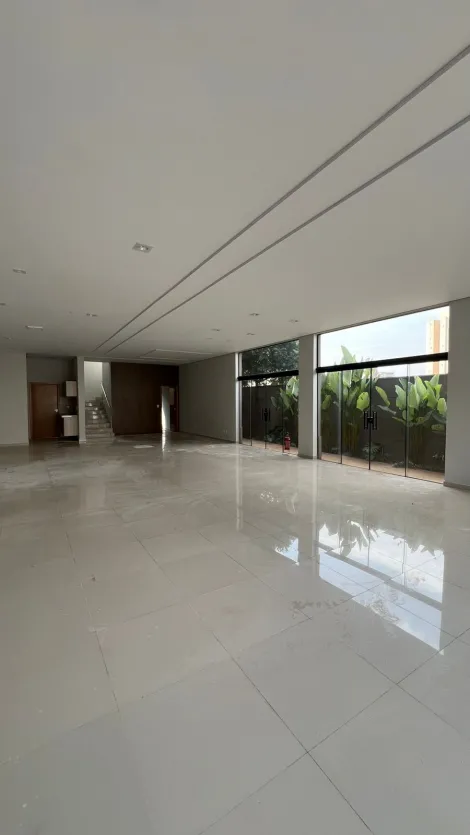 imagem 2 - Imóvel Comercial, Vitrine, Vão Livre, Piso Superior, 296 m², Jardim Botânico imagem 2 - Imóvel Comercial, Vitrine, Vão Livre, Piso Superior, 296 m², Jardim Botânico