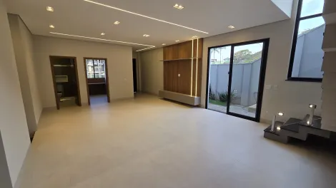imagem 3 - Casa Sobrado em Terreno de Aclive e na parte alta do Condomínio, com 350m², são 3 quartos suítes sendo 1 máster e armários closet, no Alphaville; imagem 3 - Casa Sobrado em Terreno de Aclive e na parte alta do Condomínio, com 350m², são 3 quartos suítes sendo 1 máster e armários closet, no Alphaville;