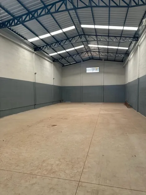 imagem 1 - Salão amplo no Bairro Jardim Joquei Clube com 290 m² de área construída! imagem 1 - Salão amplo no Bairro Jardim Joquei Clube com 290 m² de área construída!