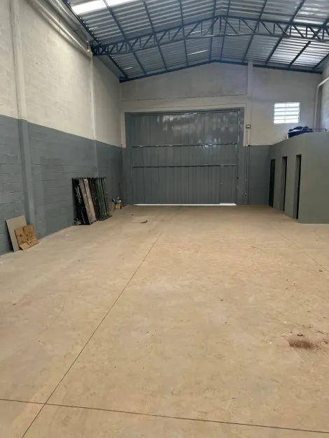 imagem 2 - Salão amplo no Bairro Jardim Joquei Clube com 290 m² de área construída! imagem 2 - Salão amplo no Bairro Jardim Joquei Clube com 290 m² de área construída!