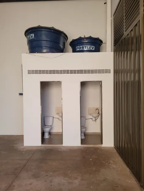 imagem 4 - Salão Amplo para Locação de 131m² de área construída no Bairro Jóquei Clube! imagem 4 - Salão Amplo para Locação de 131m² de área construída no Bairro Jóquei Clube!