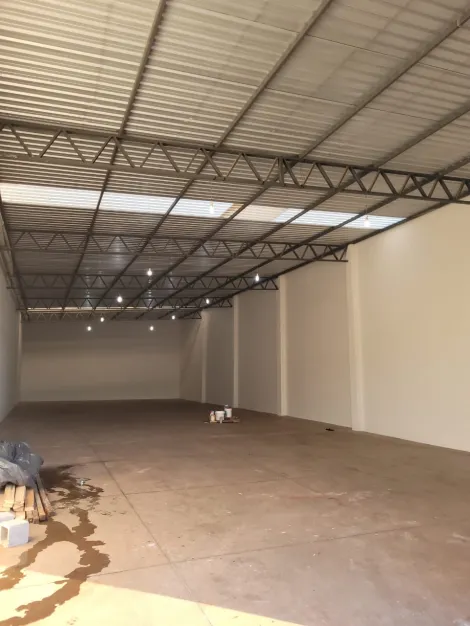 imagem 2 - Salão Amplo para Locação de 131m² de área construída no Bairro Jóquei Clube! imagem 2 - Salão Amplo para Locação de 131m² de área construída no Bairro Jóquei Clube!