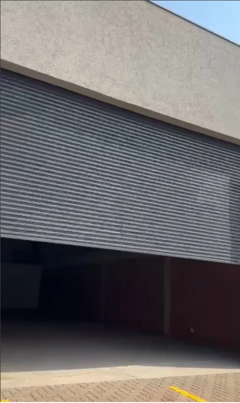 imagem 1 - Galpão/Armazén Para Locação, Vão Livre, Estacionamento Frontal, 285 m², Jardim José Figueira imagem 1 - Galpão/Armazén Para Locação, Vão Livre, Estacionamento Frontal, 285 m², Jardim José Figueira