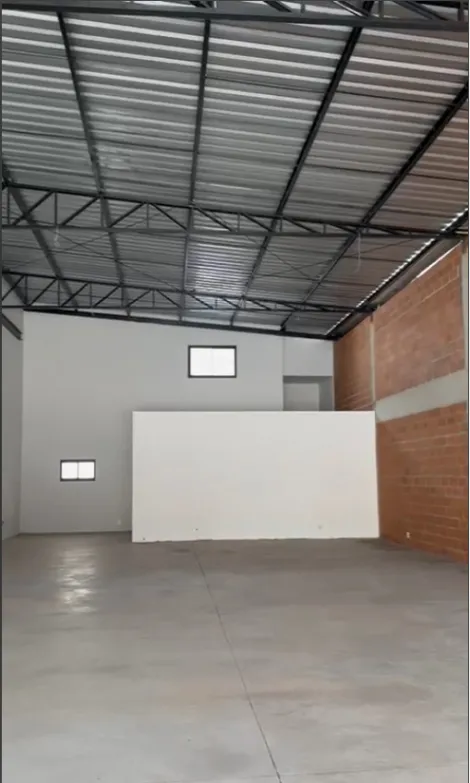 imagem 3 - Galpão/Armazén Para Locação, Vão Livre, Estacionamento Frontal, 285 m², Jardim José Figueira imagem 3 - Galpão/Armazén Para Locação, Vão Livre, Estacionamento Frontal, 285 m², Jardim José Figueira