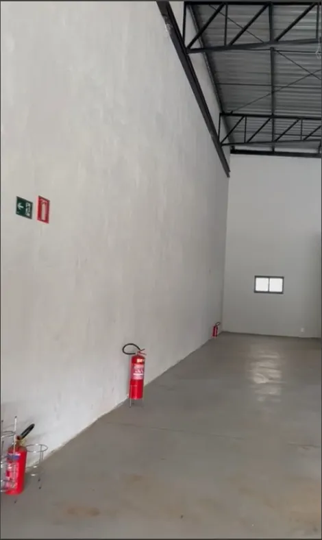imagem 4 - Galpão/Armazén Para Locação, Vão Livre, Estacionamento Frontal, 290 m², Jardim José Figueira imagem 4 - Galpão/Armazén Para Locação, Vão Livre, Estacionamento Frontal, 290 m², Jardim José Figueira